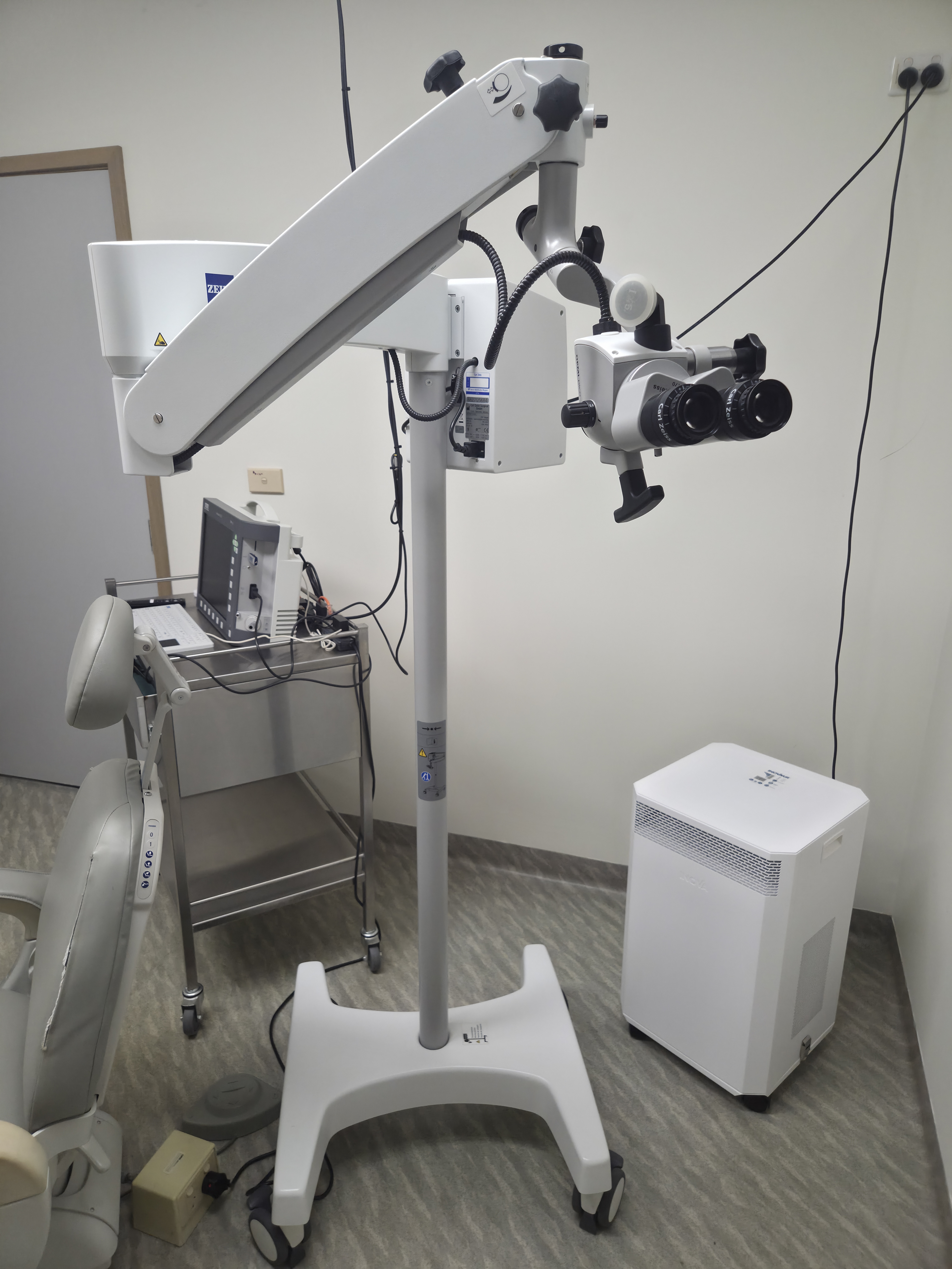 ENT examination cabinet